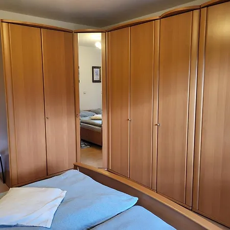 Holiday home Am Waldrand