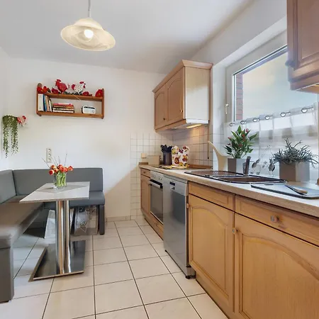 Am Waldrand Holiday home